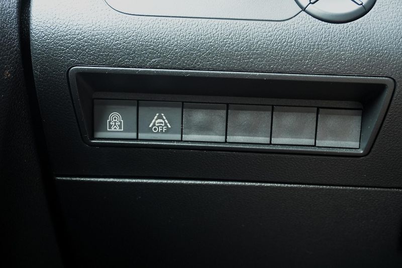 Citroën Berlingo XL 1.5 HDi, 7 - míst, ČR, HUD - fotka 29 z 38