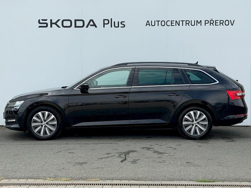 Škoda Superb (2022) 2.0TDI 110kW DSG Comfort Plus - fotka 3 z 35