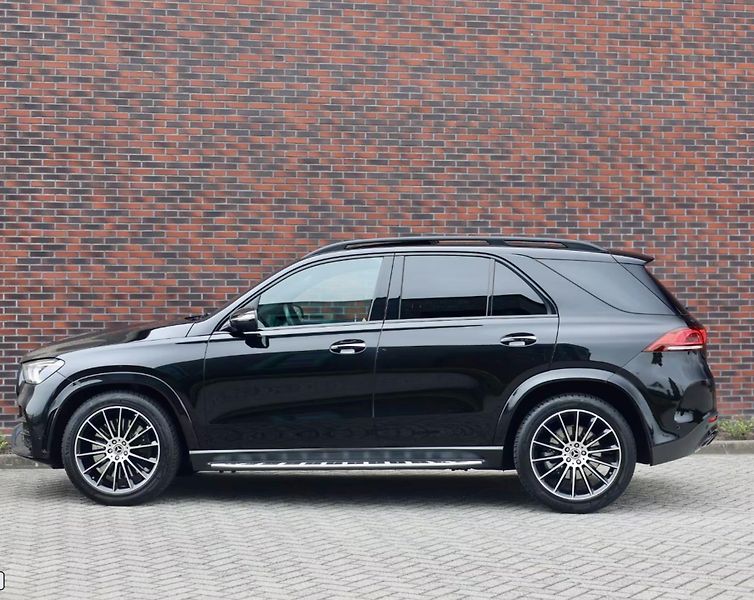 Mercedes-Benz GLE (2023) 580 mHEV 4MATIC - fotka 12 z 40