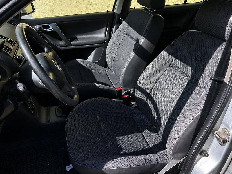 Volkswagen Polo 1,4 MPi (44kW)*STK DO 8/2027* - fotka 10 z 16