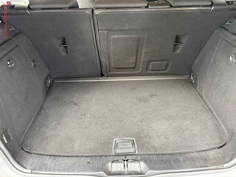 Mercedes-Benz Třídy A (2007) 1.5i, Klima - fotka 7 z 14