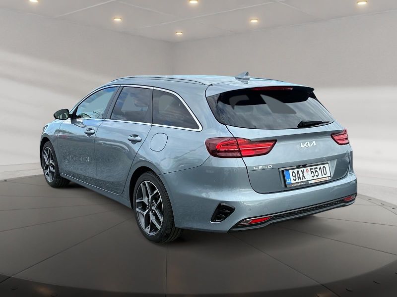 Kia Ceed (2023) TOP 1.5T-GDI 118kW CZ DPH - fotka 4 z 11