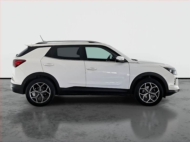 SsangYong Korando (2023) Style 1.5 T-GDI - fotka 6 z 25