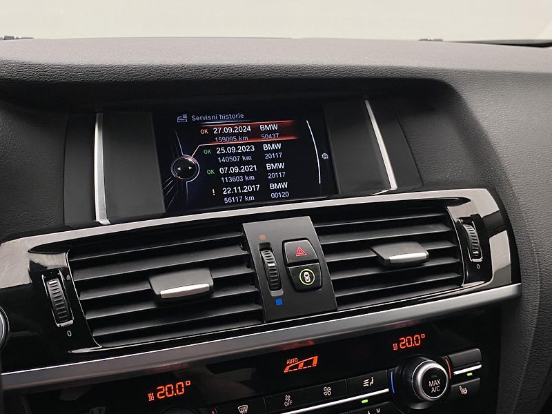 BMW X3 XDRIVE 20d AUT  - fotka 49 z 56