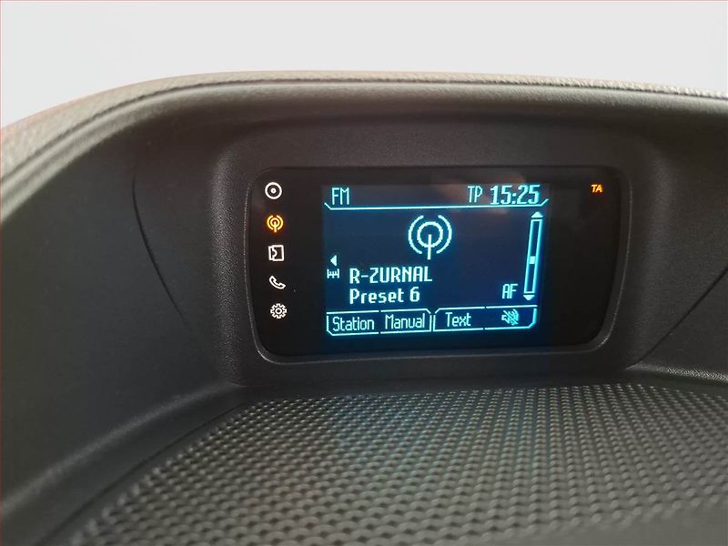 Ford Tourneo Custom (2015) 2.2 TDCi, ČR, DPH - fotka 14 z 22