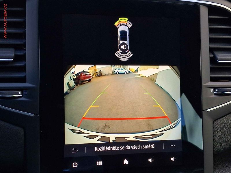 Renault Mégane (2023) 1.3 TCe, LED, navi, kamera - fotka 18 z 18