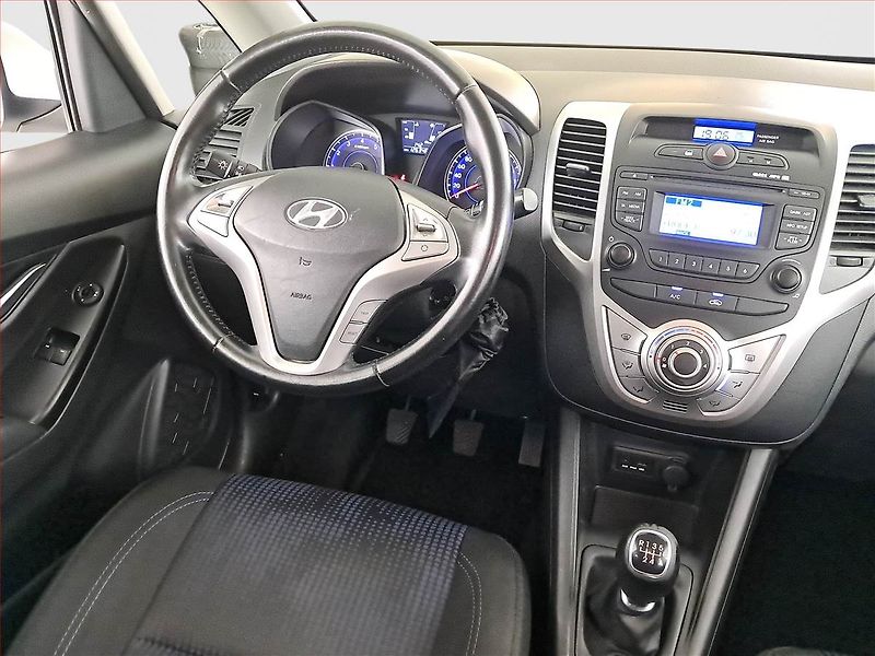 Hyundai ix20 (2014) 1.4 CVVT, Serv.kniha - fotka 7 z 16