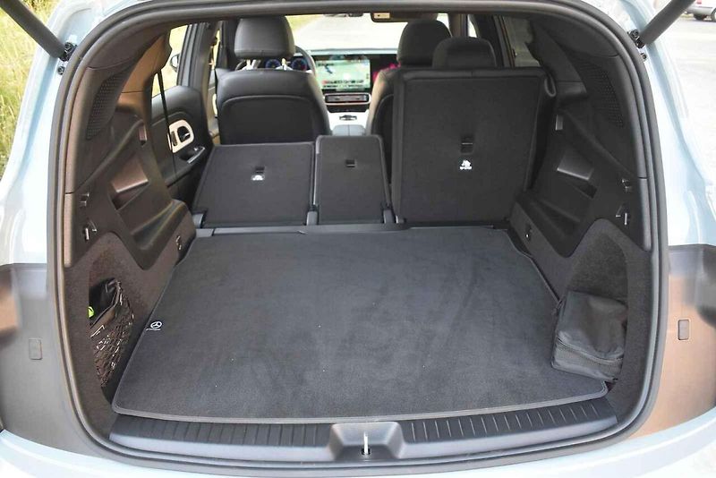Prémiová automobilka přiváží novou generaci svého nejmenšího klasické SUV.
