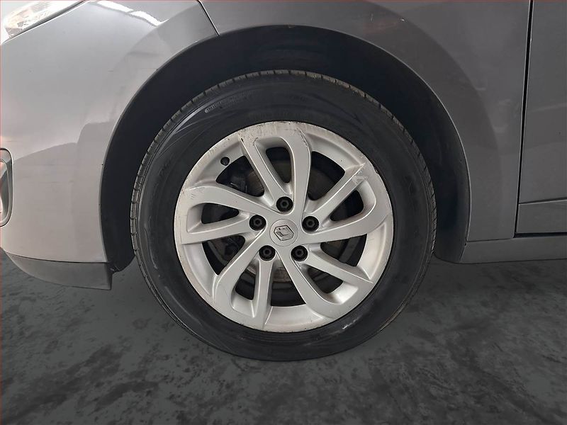 Renault Mégane (2012) 1.2 TCe, Tempomat - fotka 14 z 18