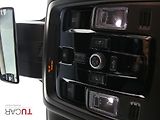 Chevrolet Suburban 6,2 V8 High Country - náhled 37