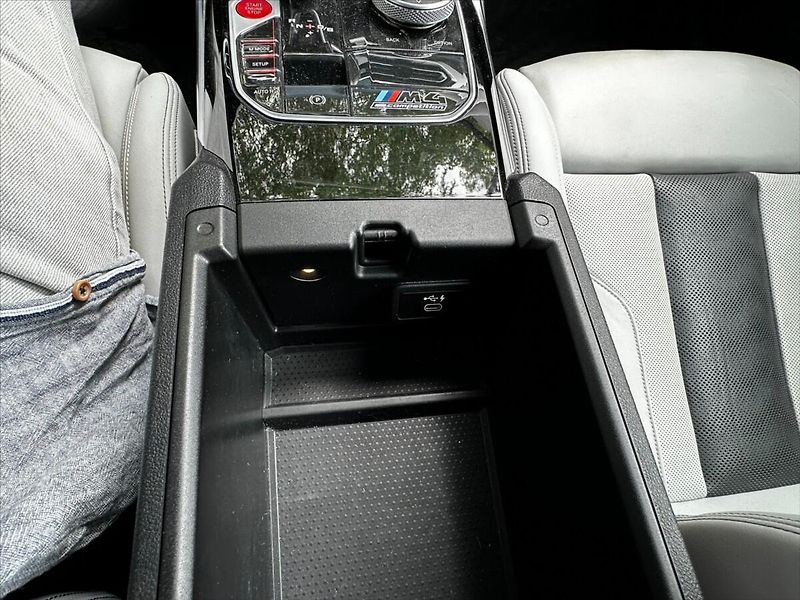 BMW M4 3,0 375kW-COMPETITION - fotka 32 z 46