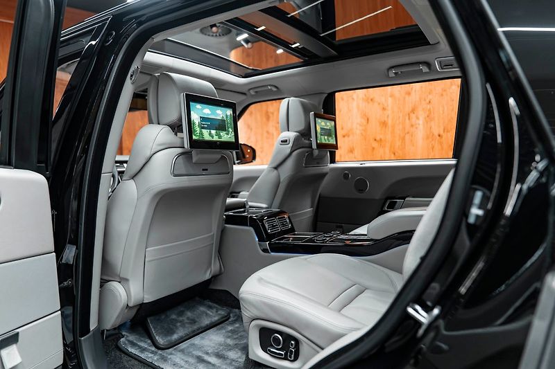 Land Rover Range Rover SV Autobiography Long - fotka 29 z 39