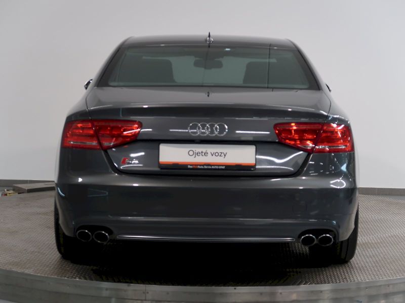 Audi S8 (2013) 4.0TFSI 382KW QUATTRO EXCLUSIV - fotka 9 z 52