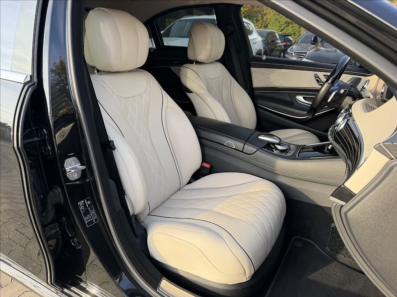 Mercedes-Benz Třídy S 560 4Matic AMG - fotka 7 z 32