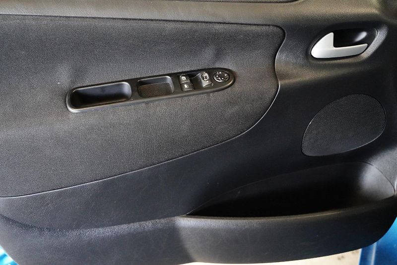 Peugeot 207 - fotka 10 z 19
