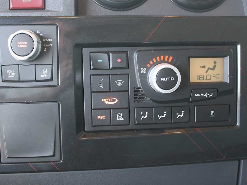 Renault Trucks T T 440, EURO 6, VZDUCHOVÉ PÉROV - fotka 12 z 20