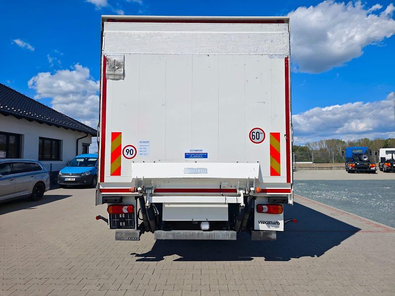 DAF LF 210, 21 palet, čelo - fotka 7 z 26