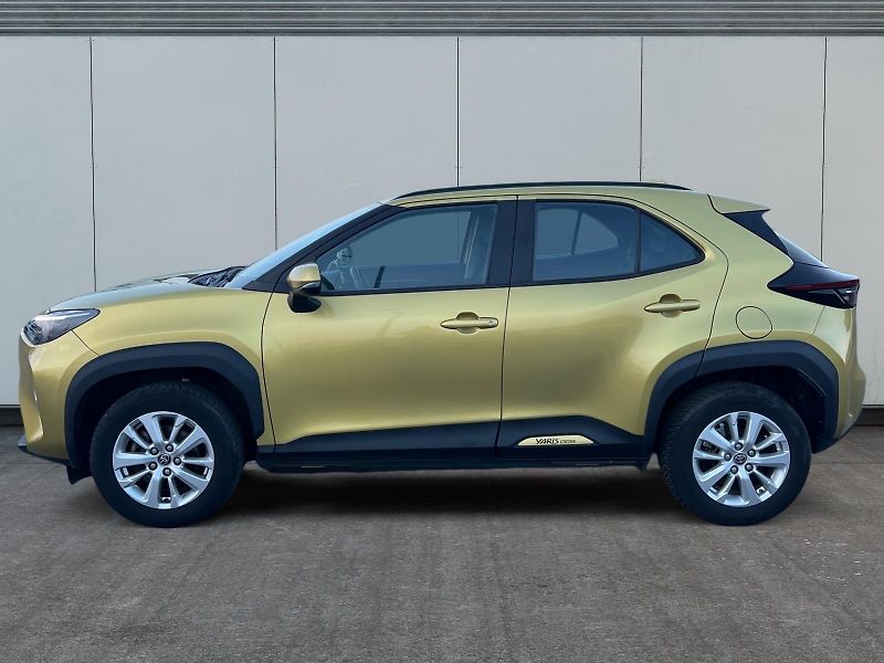 Toyota Yaris Cross (2023) COMFORT TECH 1.5 92kW CZ DPH - fotka 2 z 24