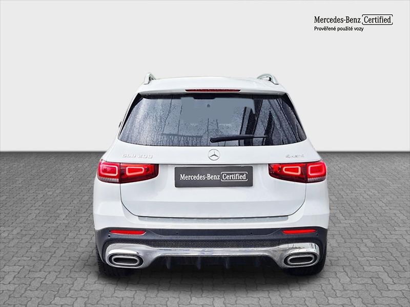 Mercedes-Benz GLB 200 4MATIC AMG Line - fotka 4 z 22