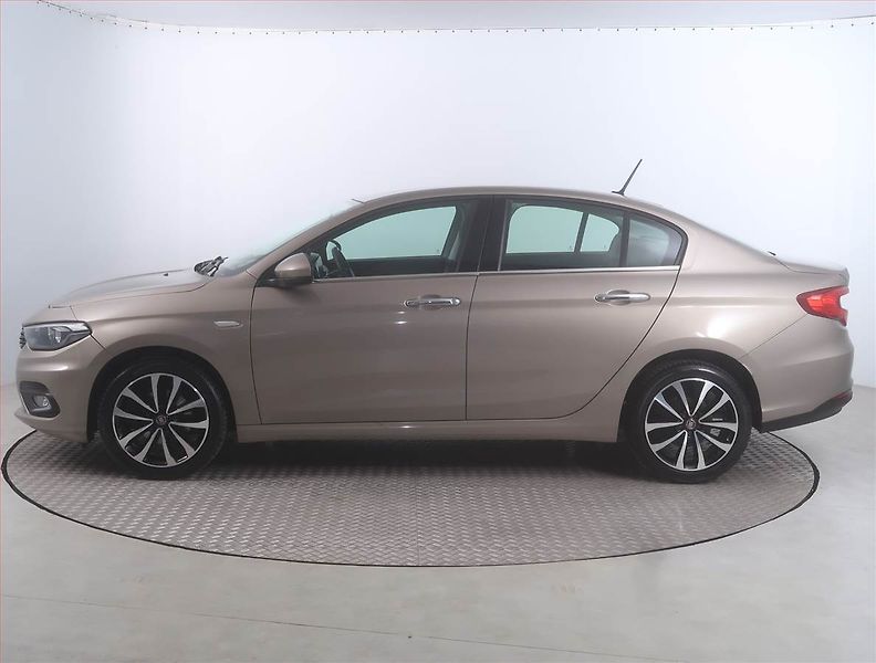 Fiat Tipo (2019) 1.4 16V, Serv.kniha, Tempomat - fotka 3 z 14