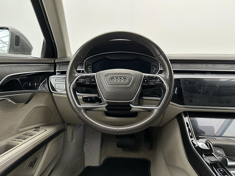 Audi A8 3.0 TDI 4x4 Elegance - fotka 30 z 34