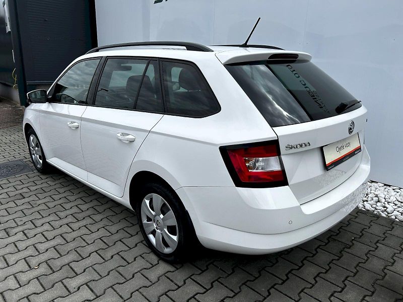 Škoda Fabia (2018) Combi 1.0 TSI 70kW MP5 Ambitio - fotka 31 z 31