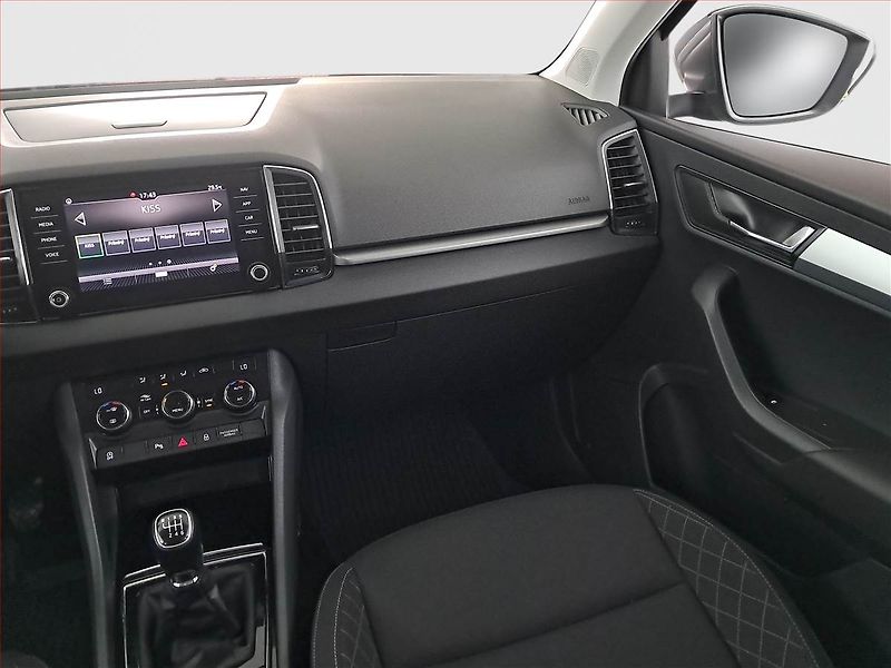 Škoda Karoq (2019) 2.0 TDI, Navi, Tempomat - fotka 8 z 16