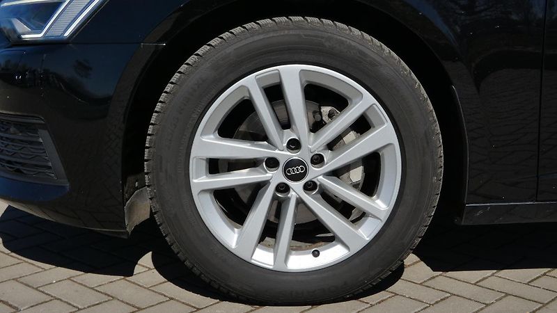 Audi A6 Avant 40 TDI Quattro S tronic - fotka 25 z 26
