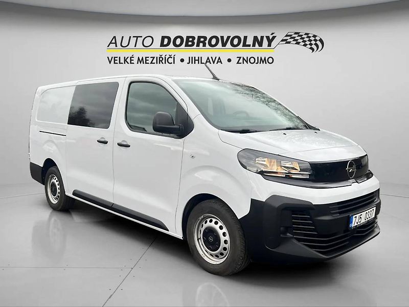 Opel Vivaro L2 (L) Crew Van 2.0 CDTi (106k - fotka 12 z 43