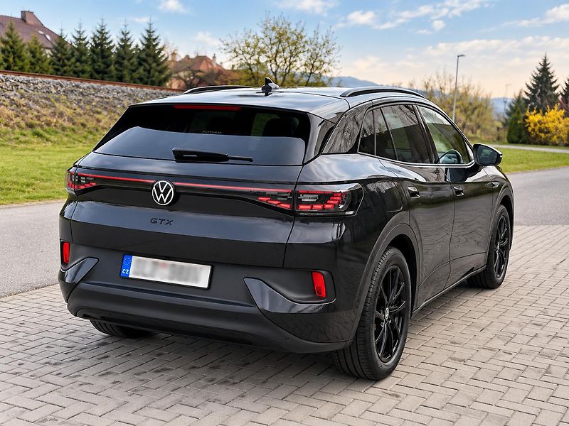 Volkswagen ID.4 (2022) GTX - fotka 2 z 11