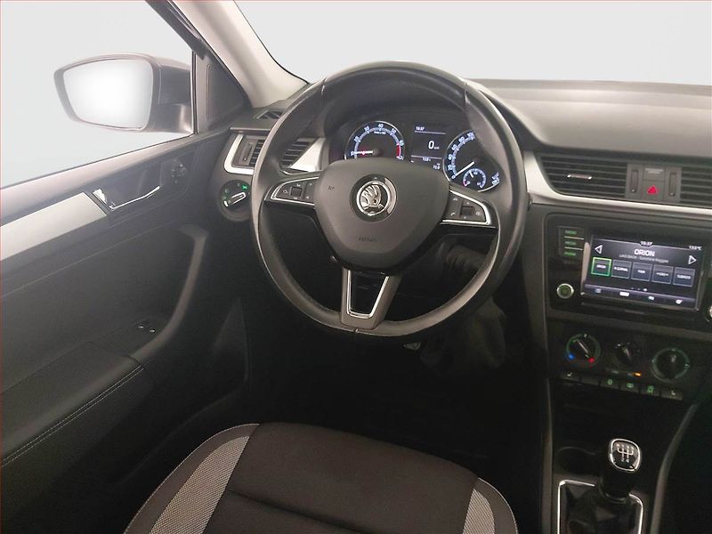 Škoda Rapid (2018) Spaceback 1.0 TSI - fotka 7 z 18