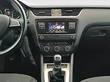 Škoda Octavia (2015) Ambition Plus 1.6 TDI 4x4 - náhled 12