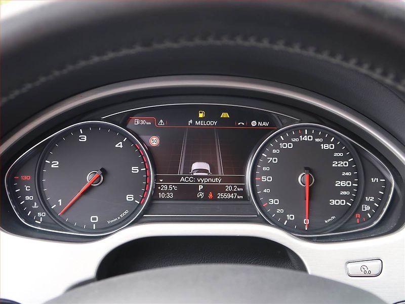 Audi A8 (2016) 3.0 TDI - fotka 11 z 20