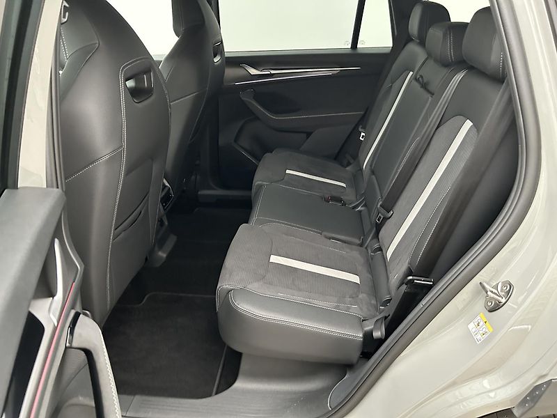 Škoda Kodiaq 2.0 TDI 4x4 SportLine - fotka 20 z 28