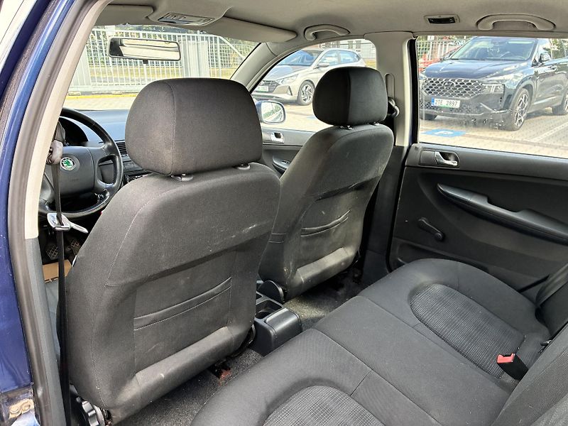 Škoda Fabia Kombi 1.9TDi 74kW ELEGANCE     - fotka 11 z 22