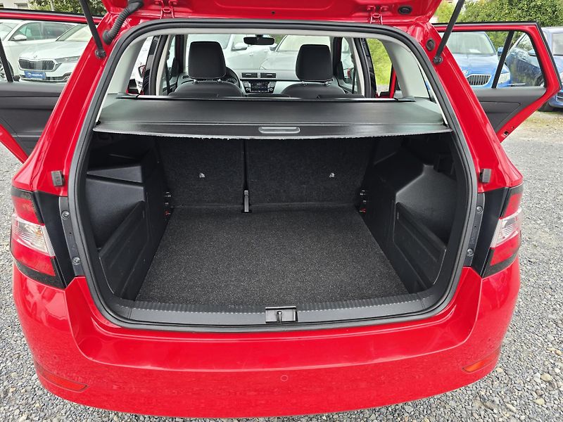Škoda Fabia 1.0TSI 70KW TOUR SmartLink ČR - fotka 16 z 31