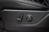 Dodge RAM 5.7 HEMI BIGHORN 4x4*PPF*ČR 1M - náhled 19