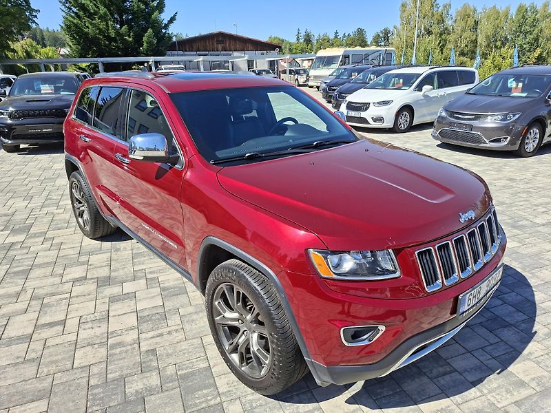 Jeep Grand Cherokee (2015) 3,6L V6 Limited,4x4,tažné,R20  - fotka 9 z 37