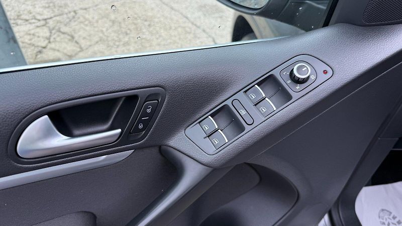 Volkswagen Tiguan (2015) 1.4TSi 90kW REZERVOVANO - fotka 10 z 23
