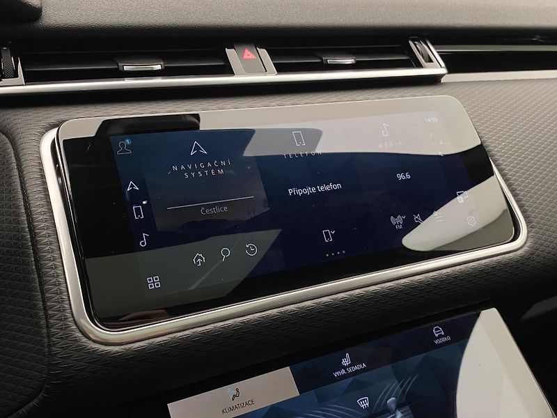 Land Rover Range Rover Velar D200 SE AWD AUT  - fotka 8 z 47