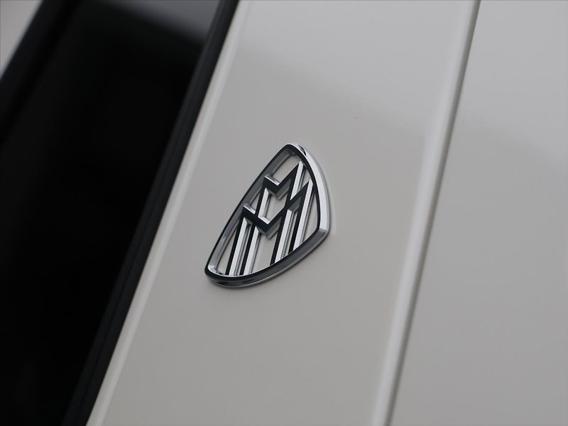 Mercedes-Benz Třídy G 6,0 650 Maybach Landaulet AMG - fotka 79 z 97