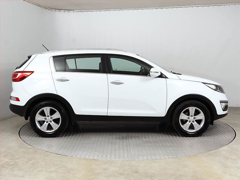 Kia Sportage (2013) 1.6 GDI, ČR,1.maj, Tempomat - fotka 6 z 15