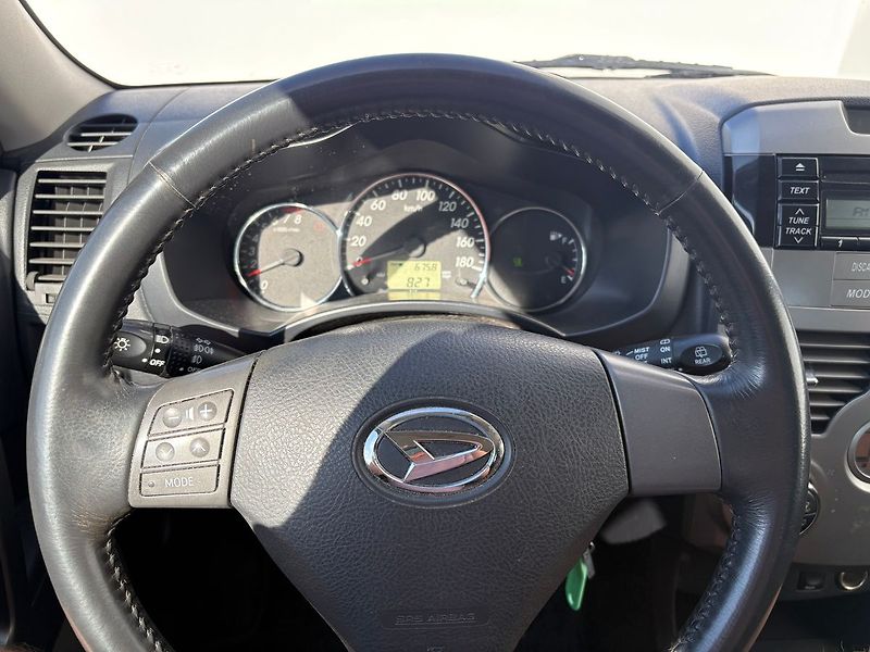 Daihatsu Terios 1.5i, 77kW, Aut.Klima - fotka 7 z 15