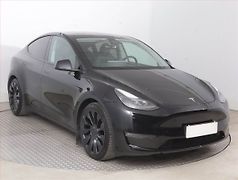 Tesla Model Y (2023) Performance 79kWh, SoH 92% - fotografie inzerátu