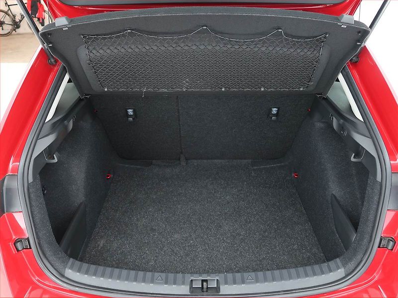Škoda Scala (2024) 1.0 TSI, Serv.kniha, Navi - fotka 14 z 22