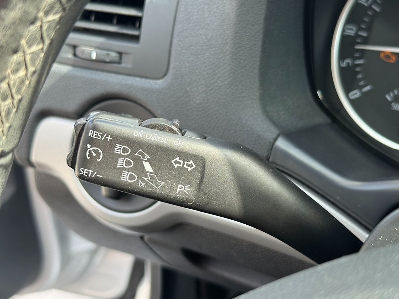 Škoda Octavia (2011) Elegance 2.0 TDI 4x4 103kW - fotka 29 z 36