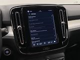 Volvo XC40 (2026) B3 AUT DARK PLUS - náhled 57