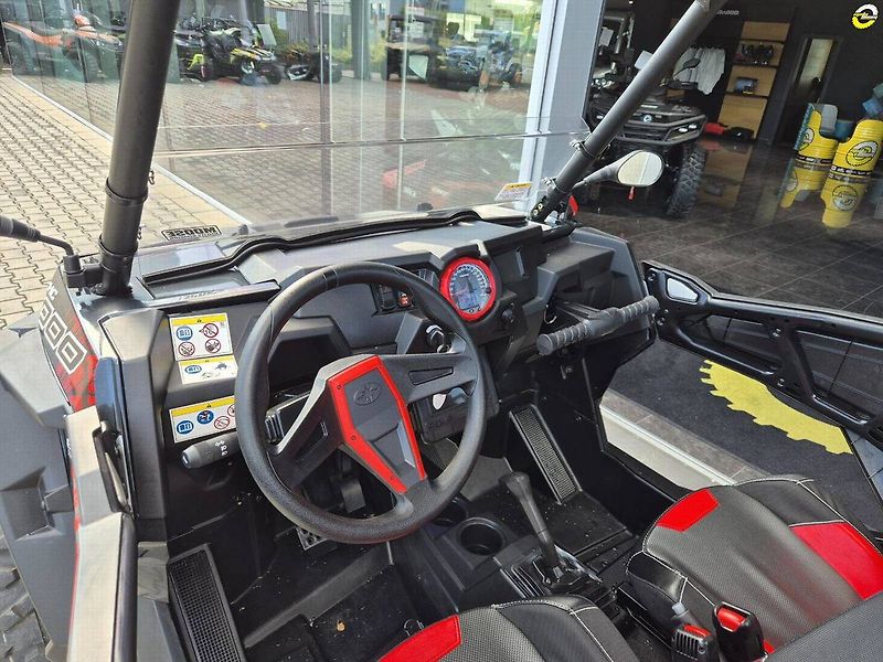 Polaris RZR 1000 XP (2018) - fotka 17 z 20