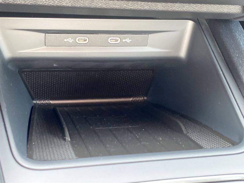Cupra Formentor (2024) 1.5 TSI DSG - fotka 27 z 36