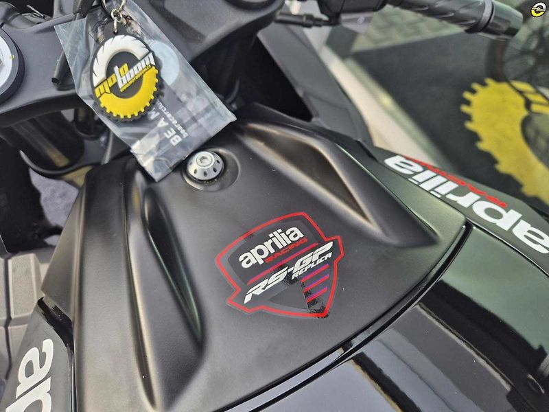 Aprilia RS 125 (2026) GP Replica E5+ - fotka 13 z 19